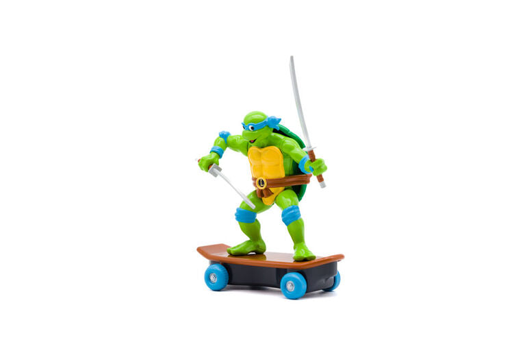 Teenage Mutant Ninja Turtles Sewer Shredders Leonardo toy by Funrise, featuring Leonardo in ninja gear with weapons and turtle shell armor.