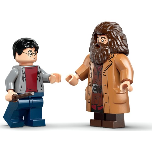 LEGO Harry Potter Hagrid and Harry's Privet Drive Escape set with LEGO minifigures and detailed LEGO building pieces.