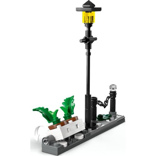 LEGO Harry Potter Hagrid and Harry's Privet Drive Escape set featuring Harry Potter, Hagrid, and detailed miniature scene.